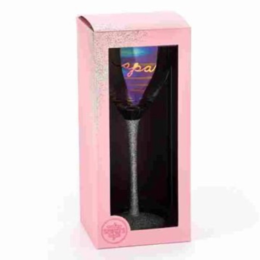 LAST 1!❤️ NIB “Sparkle” Tall Wine Glass